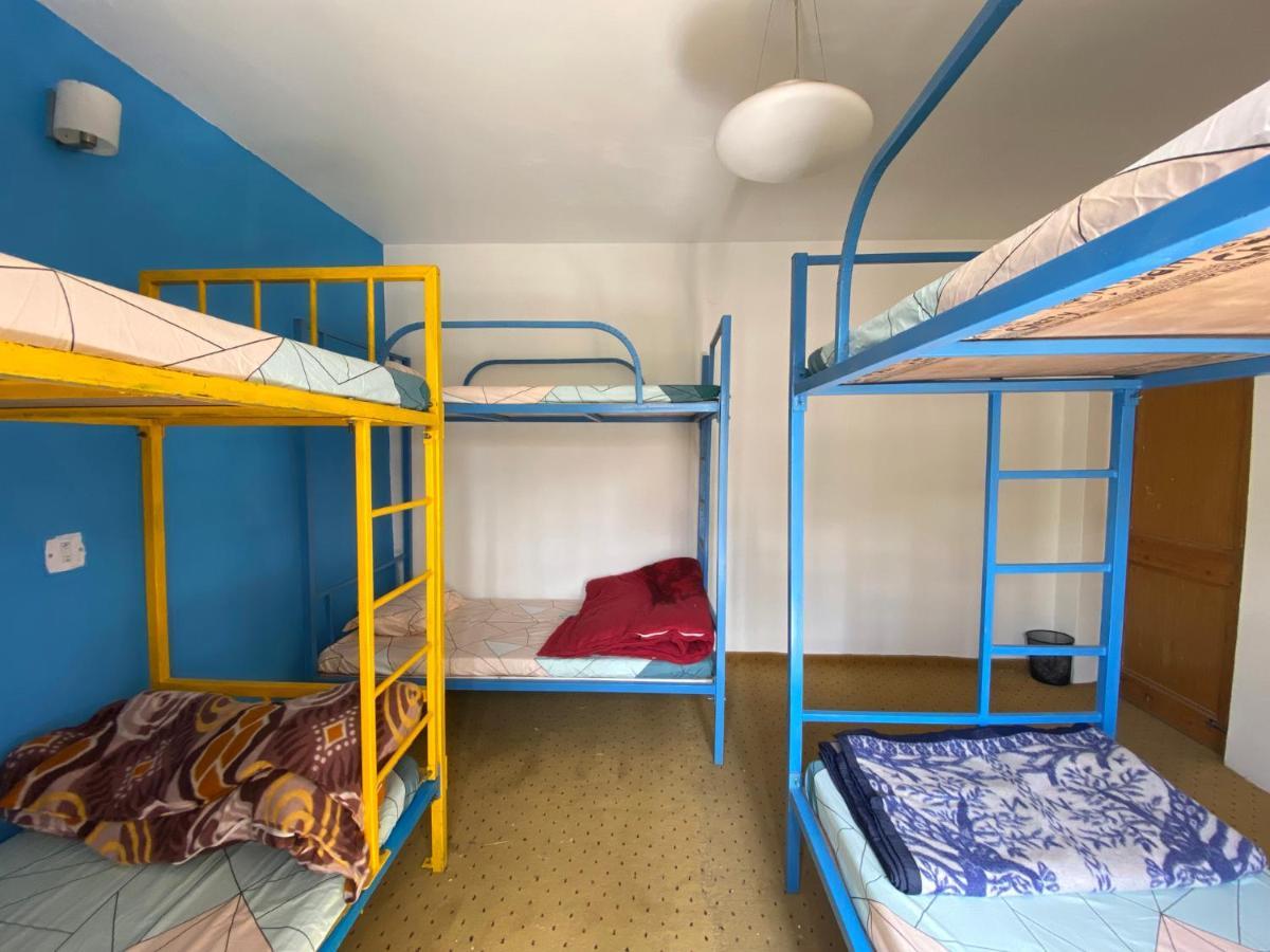 Happy Drifters Hostel Лех Екстериор снимка