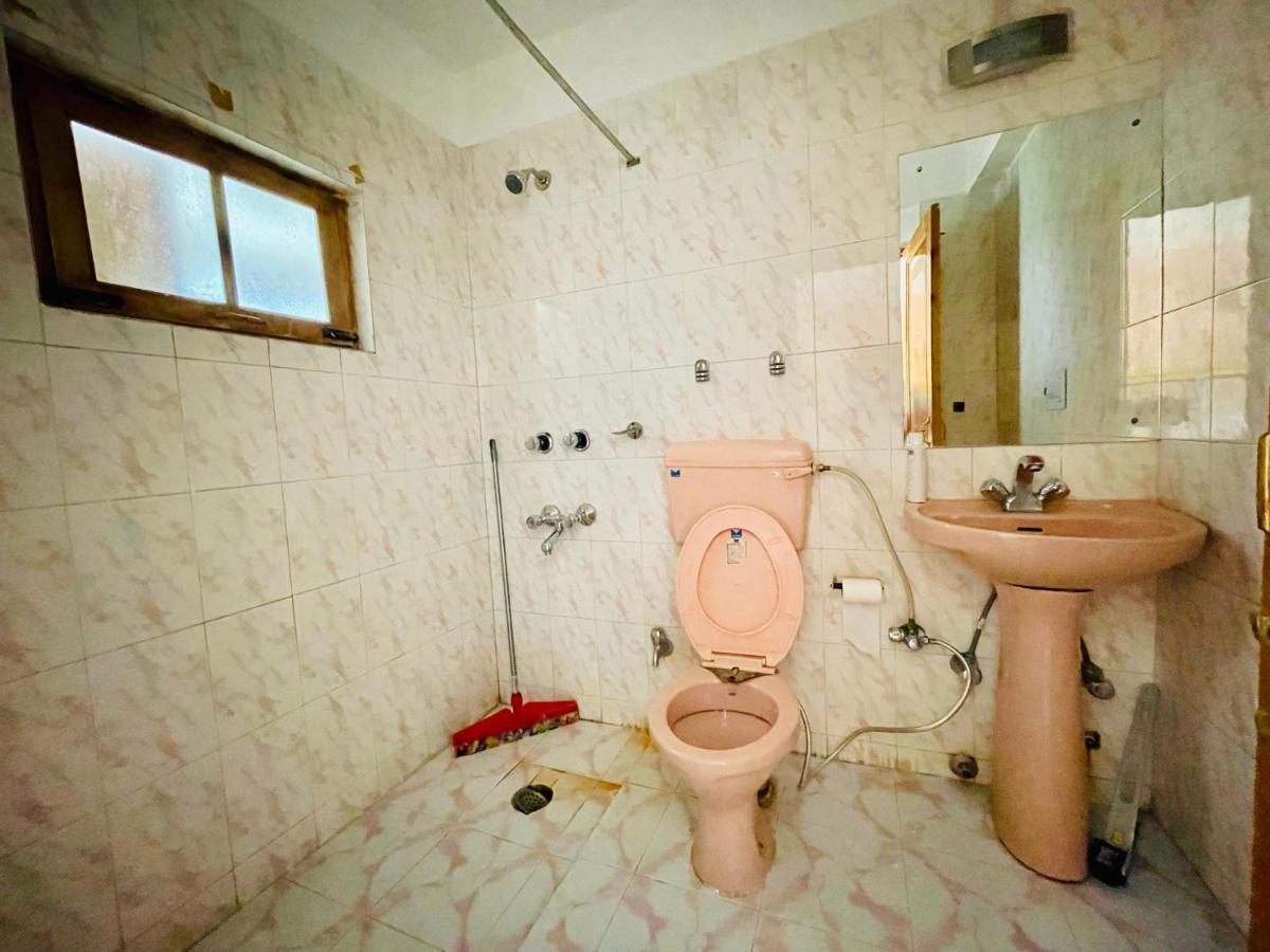 Happy Drifters Hostel Лех Екстериор снимка
